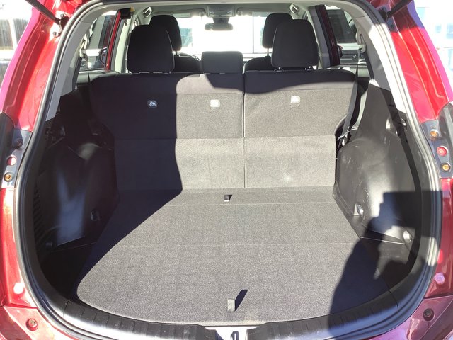 2018 Toyota RAV4 LE AWD-3