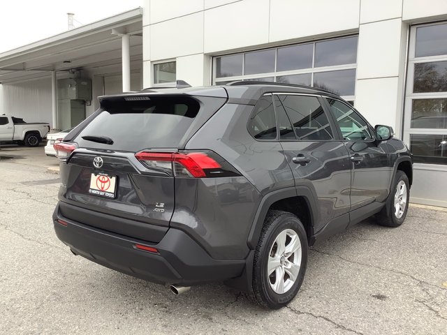 2019 Toyota RAV4 LE-4