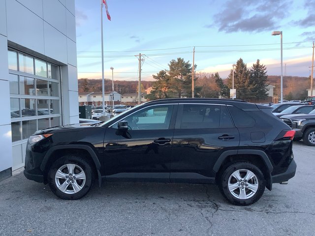 2019 Toyota RAV4 XLE-4