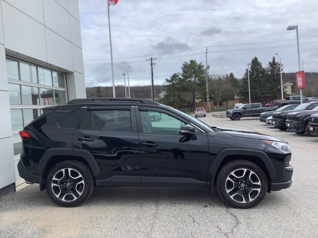2020 Toyota RAV4 TRAIL-3