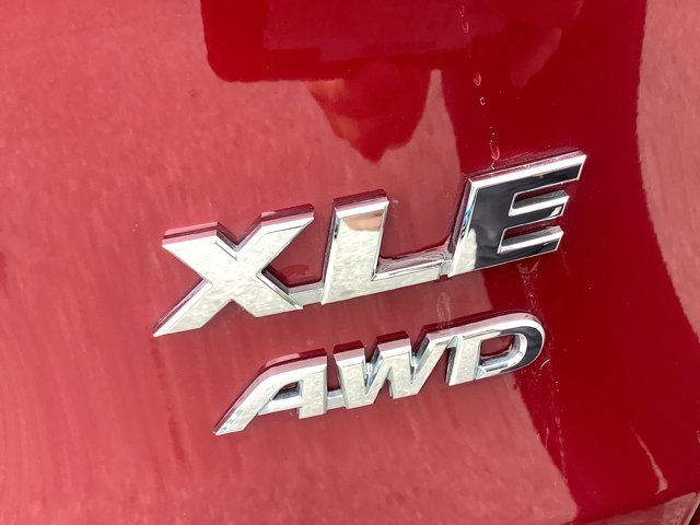 2021 Toyota RAV4 XLE-7