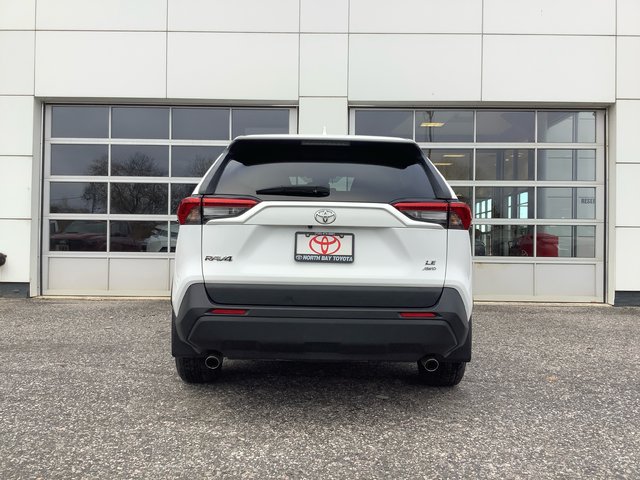 2022 Toyota RAV4 LE-7