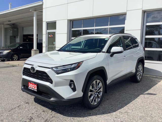 2023 Toyota RAV4 XLE-1