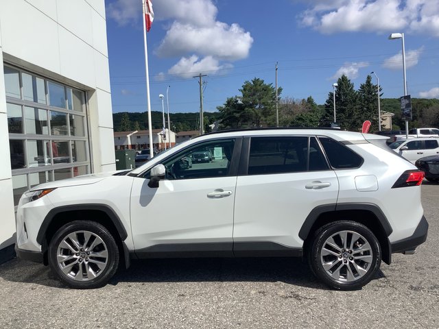 2023 Toyota RAV4 XLE-7