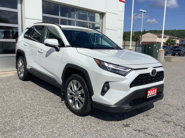 2023 Toyota RAV4 XLE-2