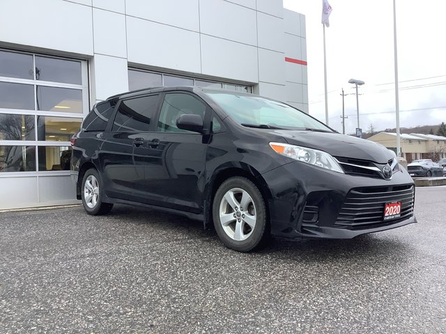 2020 Toyota SIENNA LE-1