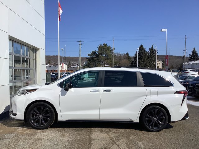 2023 Toyota SIENNA-4