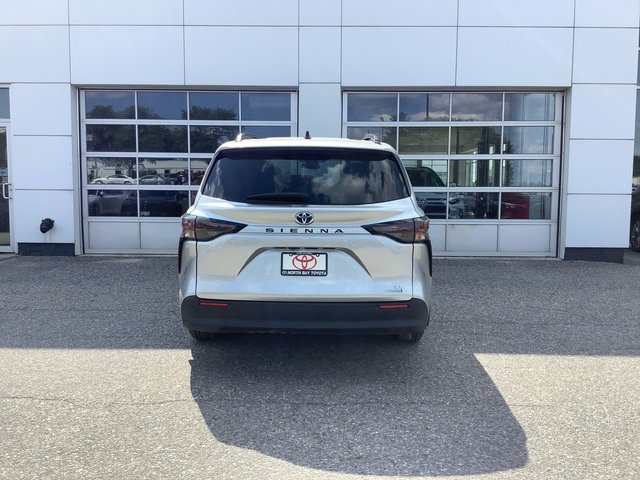 2023 Toyota SIENNA-4