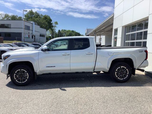 26 Toyota TACOMA 4X4-4