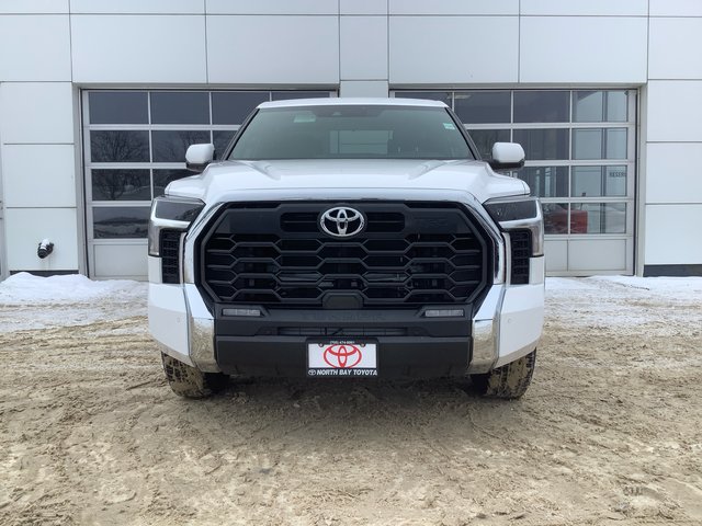 25 Toyota TUNDRA 4X4 SR-2