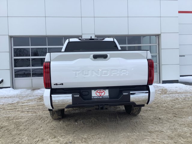25 Toyota TUNDRA 4X4 SR-7