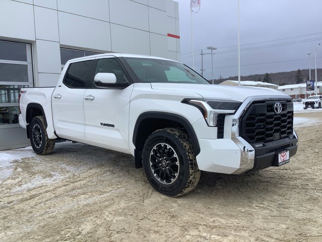 25 Toyota TUNDRA 4X4 SR-1