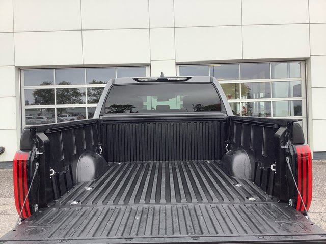 2025 Toyota TUNDRA SR-7