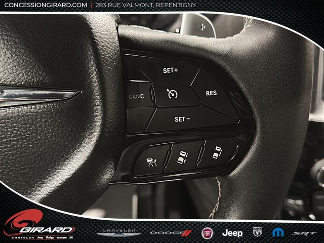 Chrysler 300 S 2023-16