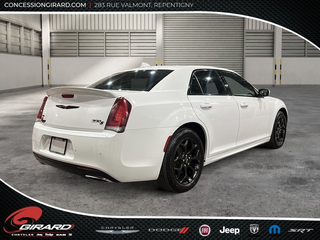 Chrysler 300 S 2023-5