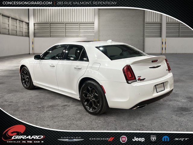 Chrysler 300 S 2023-7