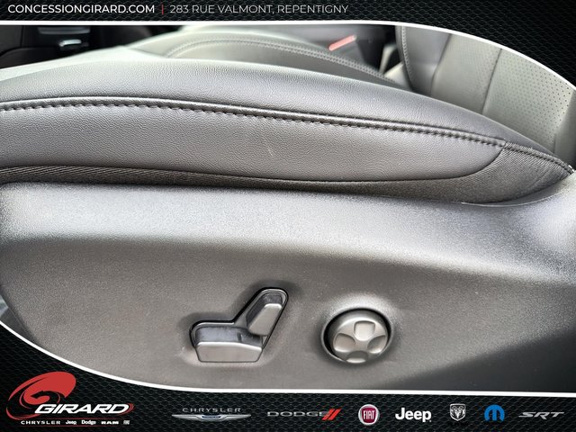 Chrysler Grand Caravan SXT 2025-16