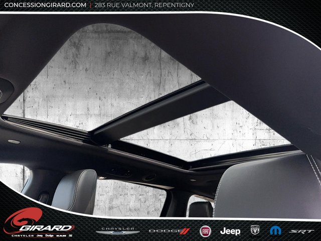 Chrysler Pacifica Hybrid PINNACLE 2024-12