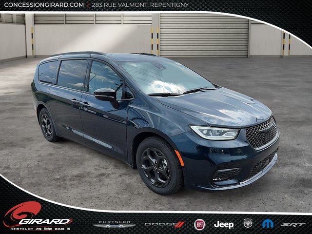 Chrysler Pacifica Hybrid PINNACLE 2024-2