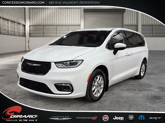 Chrysler Pacifica Touring 2023-0