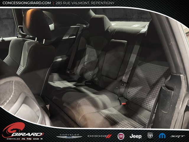 Dodge Challenger R/T 2022-12