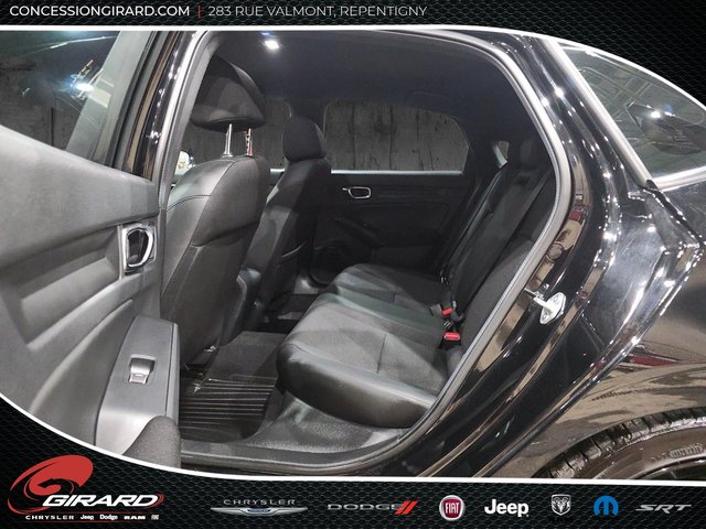 2025 Honda Civic Hatchback Sport-11