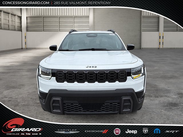 Jeep Cherokee LAREDO 2026-2