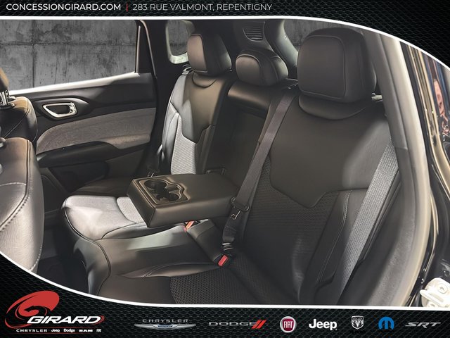 2025 Jeep Compass NORTH-14