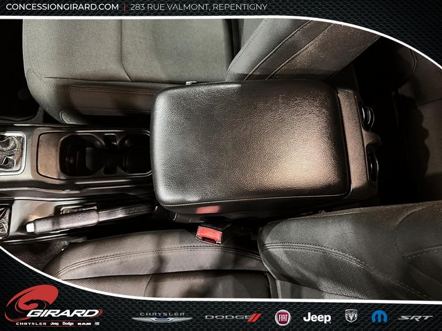 2022 Jeep Gladiator Willys-22