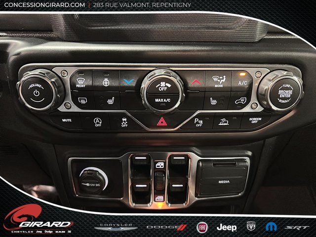 2022 Jeep Gladiator Willys-20