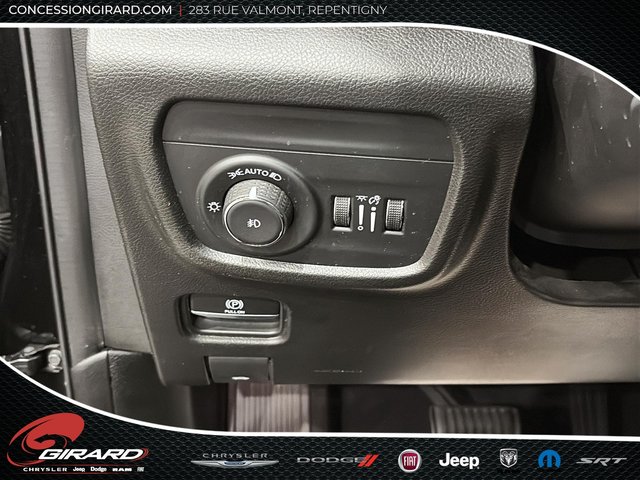 Jeep Grand Cherokee L Limited 2023-18