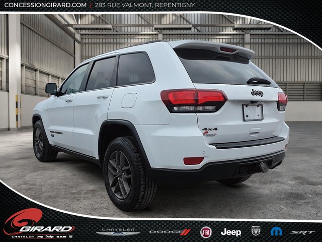 Jeep Grand Cherokee Laredo 75th Anniversary 2017-7
