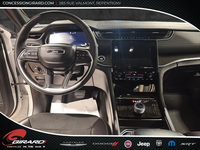 2024 Jeep Grand Cherokee Altitude-14