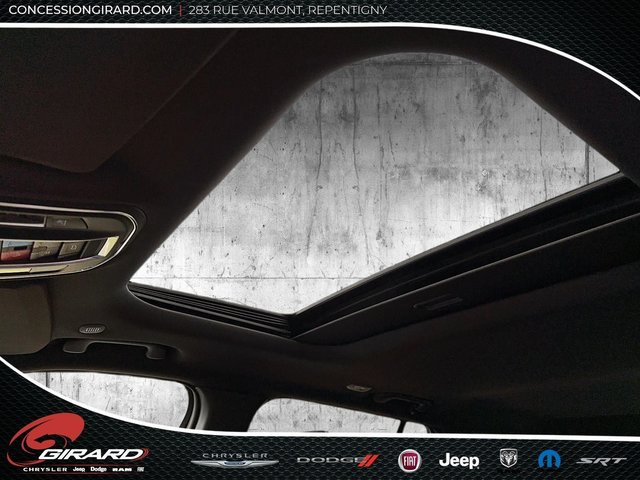 2025 Jeep Grand Cherokee LAREDO ALTITUDE-12