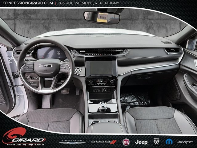 2025 Jeep Grand Cherokee LAREDO ALTITUDE-10