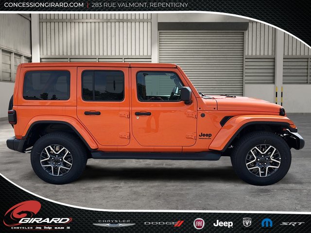 Jeep Wrangler 4-Door SAHARA 2025-3