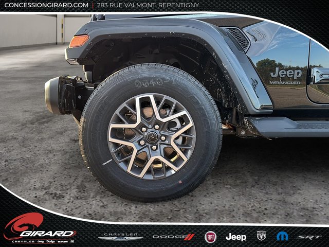 Jeep Wrangler 4-Door SAHARA 2025-8