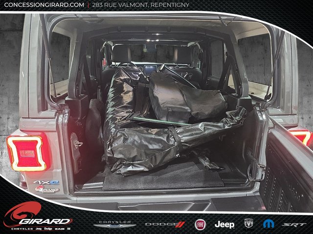 Jeep Wrangler 4xe Unlimited Sahara 2021-8