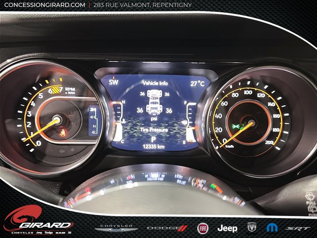 Jeep Wrangler Sahara Altitude 2023-19
