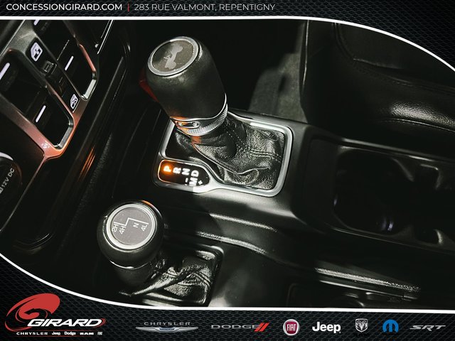 Jeep Wrangler Sahara Altitude 2023-23