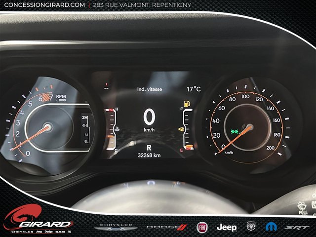 Jeep Wrangler Sahara 2024-20