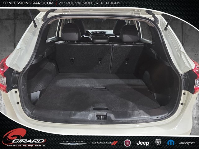 Nissan Qashqai SL 2023-8