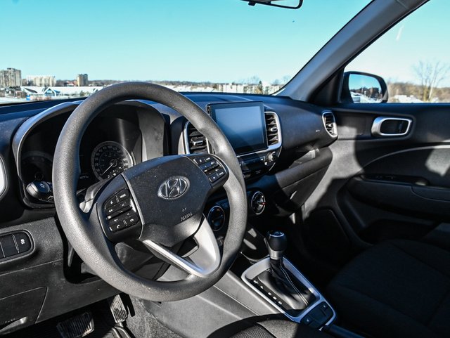 Hyundai Venue Essential 2022-2