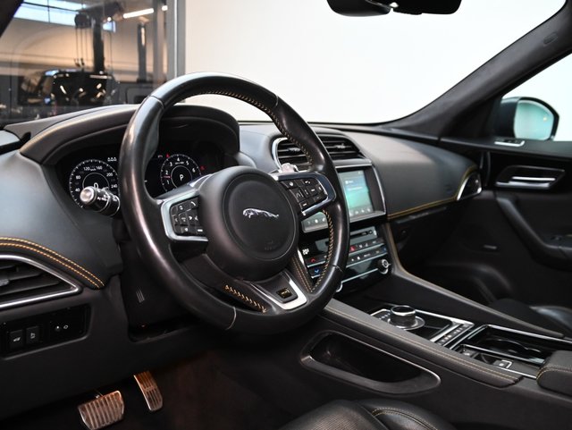 Jaguar F-PACE 300 Sport 2020-2