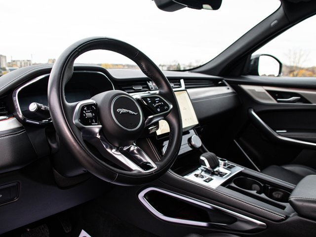 2024 Jaguar F-PACE R-Dynamic S-2