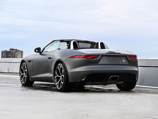 Jaguar F-TYPE P300 2021-1