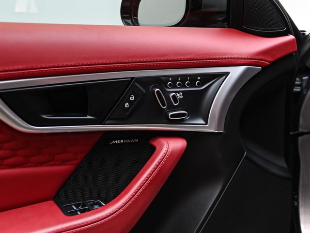 2021 Jaguar F-TYPE-7