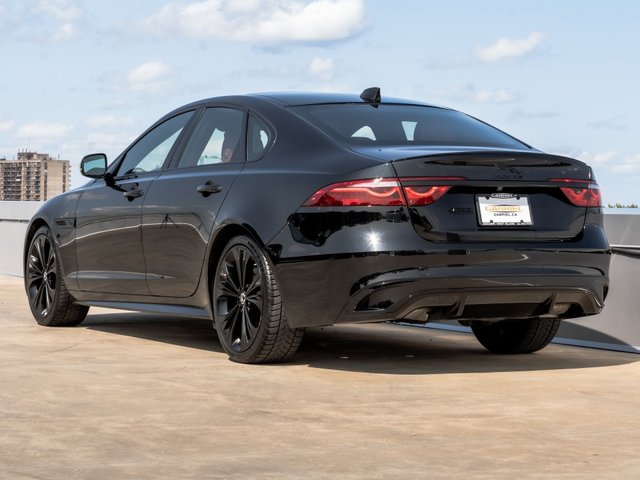 Jaguar XF R-Dynamic SE 2024-1