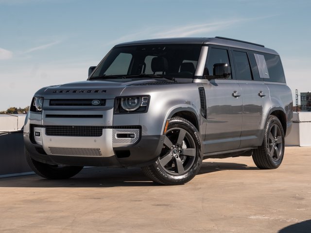 Land Rover Defender SE 2023-0