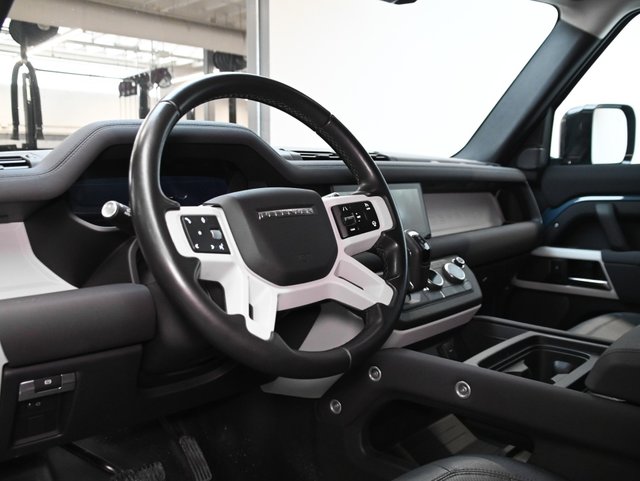 2023 Land Rover Defender S-2